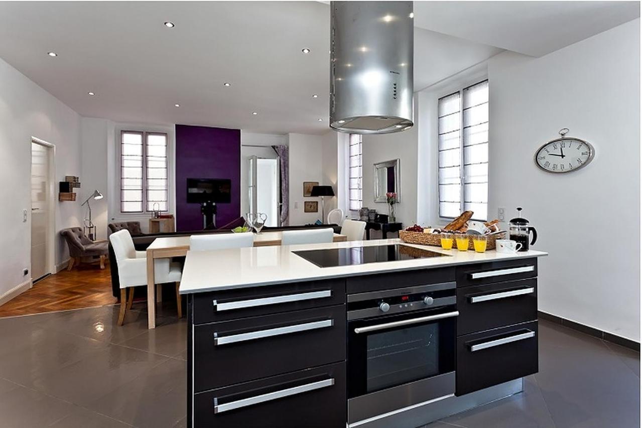 Sunlight Properties - AmourViolette - Central apartment w RARE terrace Nizza Exterior foto